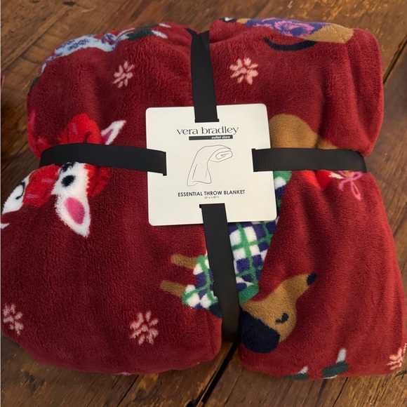 Vera Bradley Gift Set - Red and Colorful. Includes blanket, umbrella, cup, tote - Picture 5 of 10